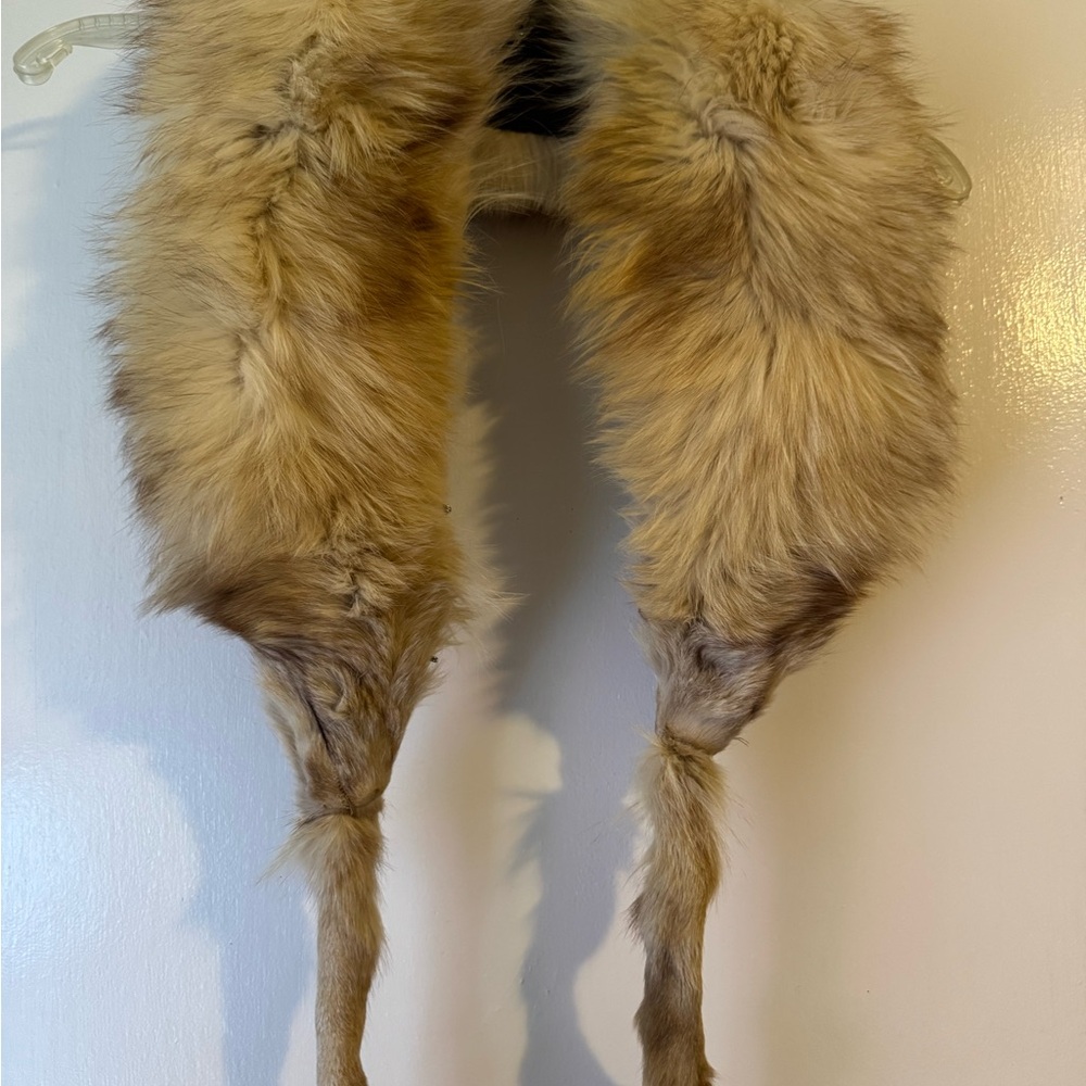 Vintage Fox Fur Collar in Tan